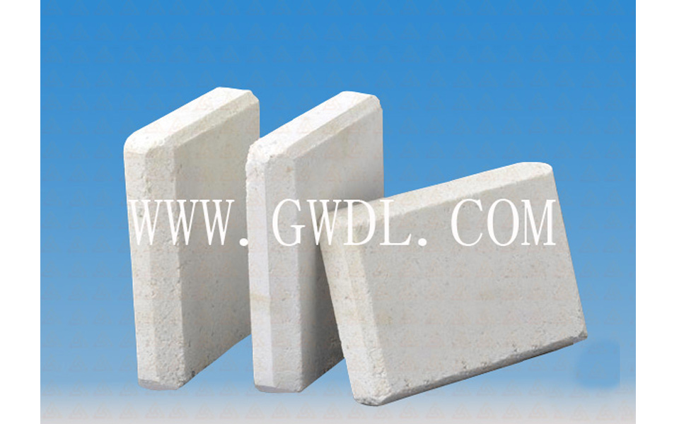 刚玉莫来石推板